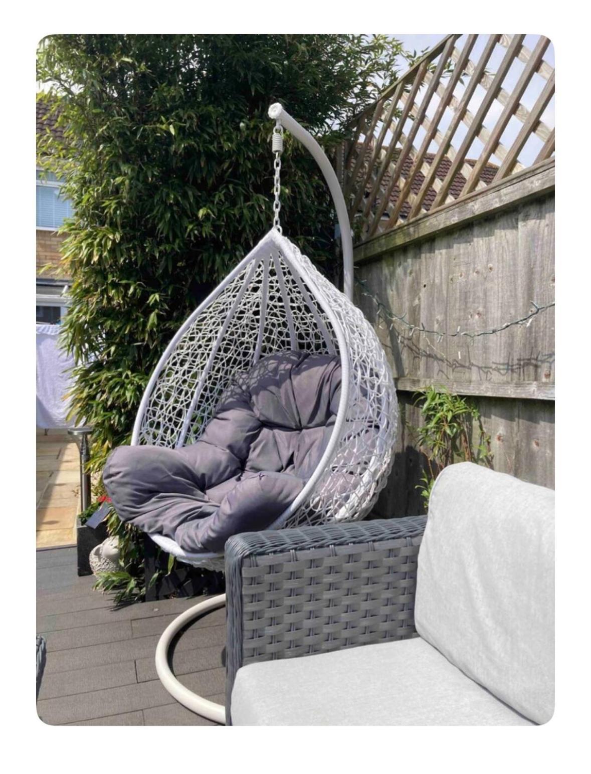 Appartamento Secret Gem 1 Bed Garden Flat Private Luxury Hot Tub Bournemouth Esterno foto